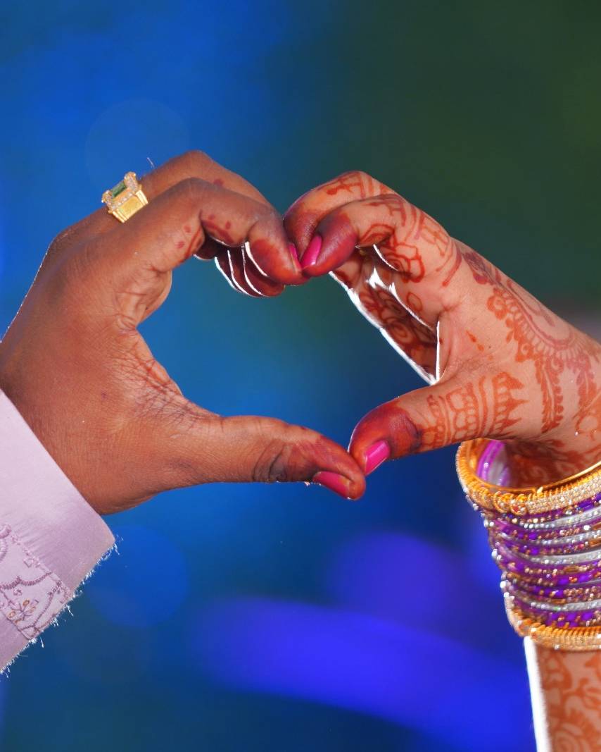 Couple Moment 7